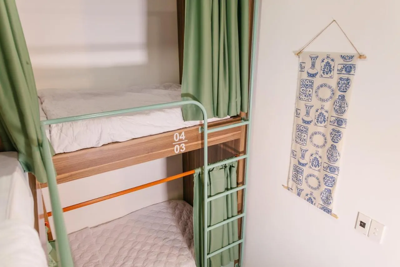 Decem Bed Hostel Ho Chi Minh City 0*,  Vietnam